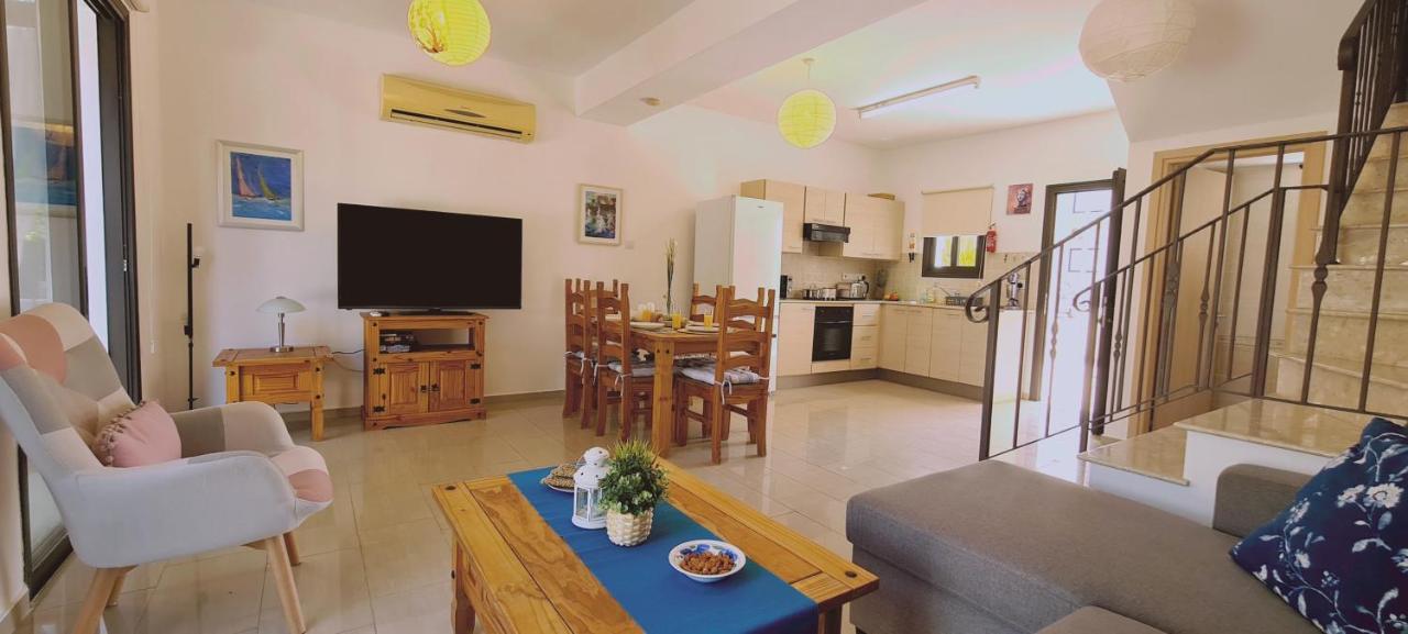 Stay Kyklades Resort & Spa Paralimni Bagian luar foto