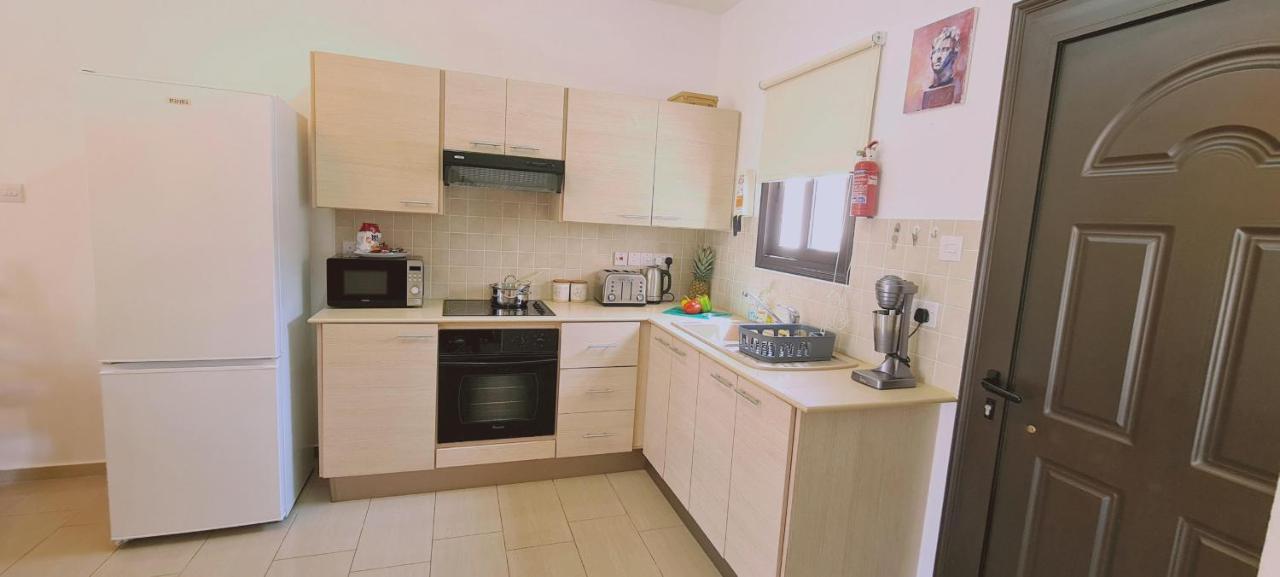 Stay Kyklades Resort & Spa Paralimni Bagian luar foto