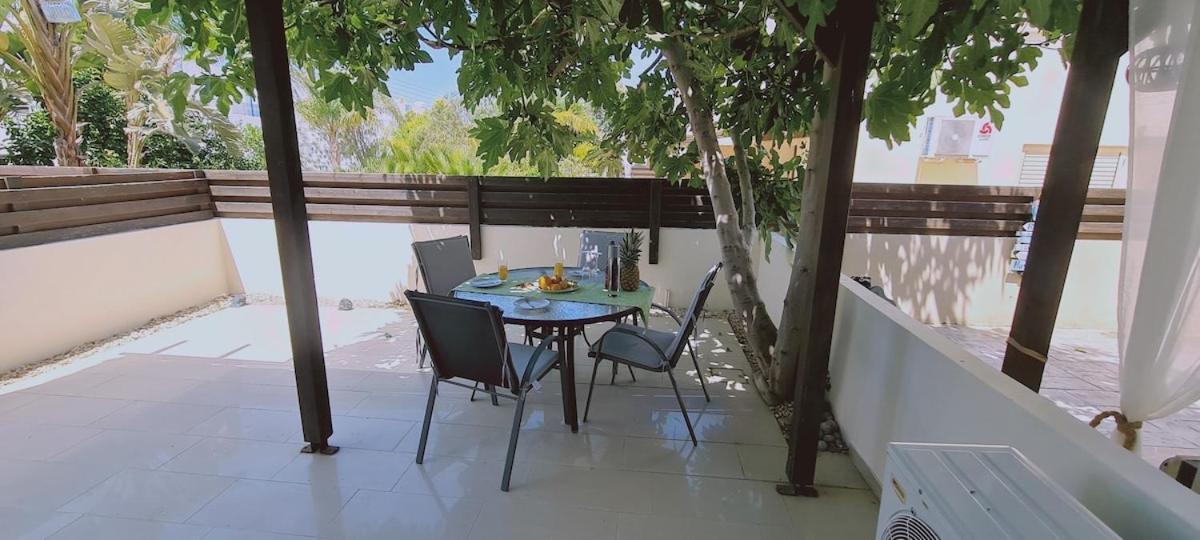 Stay Kyklades Resort & Spa Paralimni Bagian luar foto